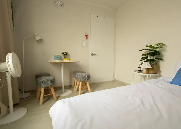 ゲストハウス Yeon Neu Stay, Private 2 For Exclusive Use, 7 Min From Subway, 30 Min To Major Areas